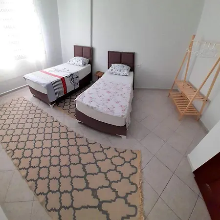 Апартаменты Fethiye Merkezde Ferah Ve Balkonlu 2+1 Daire Фетхие